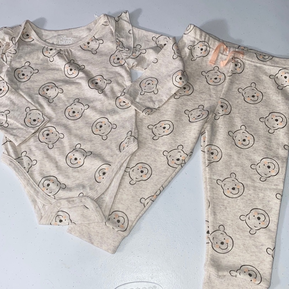 Disney Baby Winnie The Pooh Baby Girl Onesie + Pants Set Size 24 Months NWOT
